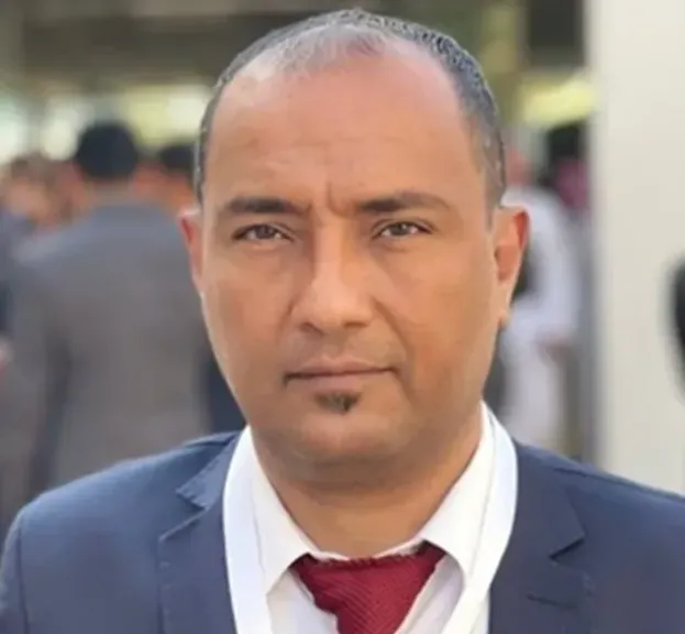عن خطاب العليمي ورد فعل الغيثي: الفارق بين ”حرية التعبير” و”مسؤولية الموقع”